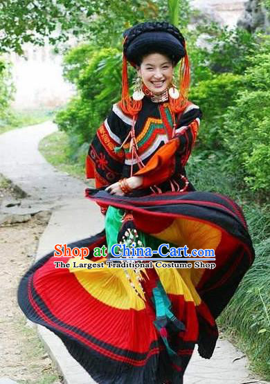 Traditional Chinese Miao Nationality Dance Clothing Hmong Ethnic Minority Costumes and Headwear