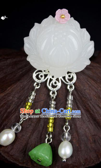 Top Grade Chinese Handmade Jewelry Accessories Hanfu Jade Lotus Brooch for Women