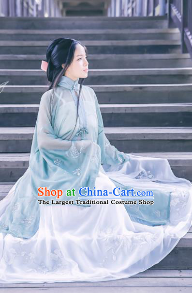 Chinese Ancient Nobility Lady Dress Ming Dynasty Embroidered Costumes Complete Set for Rich Women