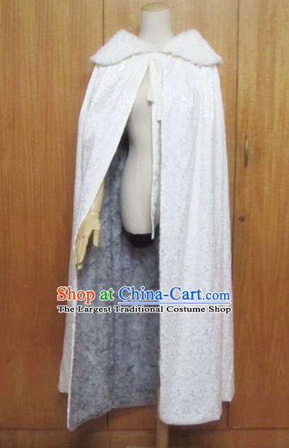 Traditional Chinese Ming Dynasty White Cloak Ancient Princess Costume for Women