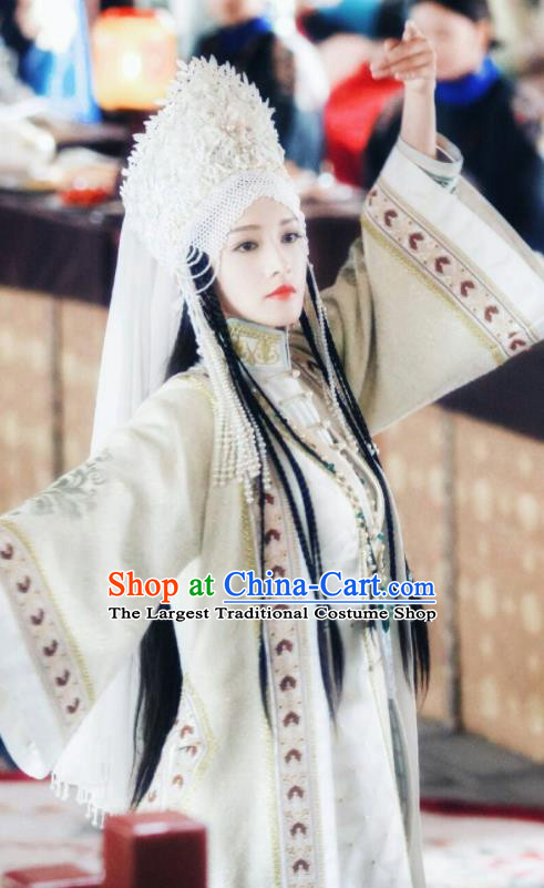 Chinese Ancient Drama Ruyi Royal Love in the Palace Minority Imperial Concubine Embroidered Costumes and Headpiece for Women