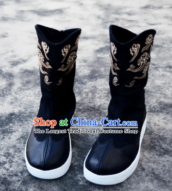 Chinese Traditional Boots Ancient Swordsman Shoes Embroidered Leather Shoes for Men