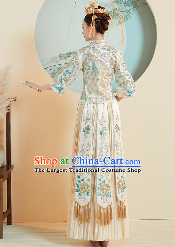 Chinese Traditional Wedding Costumes White Xiuhe Suits Ancient Embroidered Bride Toast Full Dress for Women