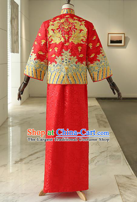 Chinese Traditional Wedding Red Gown Ancient Bridegroom Embroidered Costumes for Men