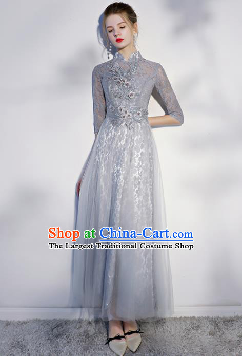 Chinese Traditional Bride Embroidered Slim Cheongsam Ancient Handmade Grey Veil Wedding Dress for Women