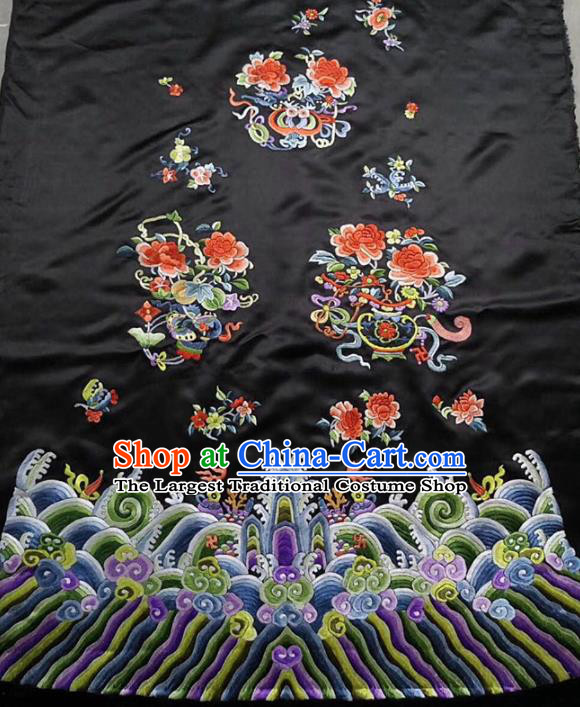 Chinese Traditional Handmade Embroidery Craft Embroidered Butterfly Peony Cloth Patches Embroidering Black Silk Piece