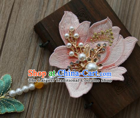 Chinese Traditional Hanfu Embroidered Pearls Tassel Brooch Pendant Ancient Cheongsam Breastpin Accessories for Women