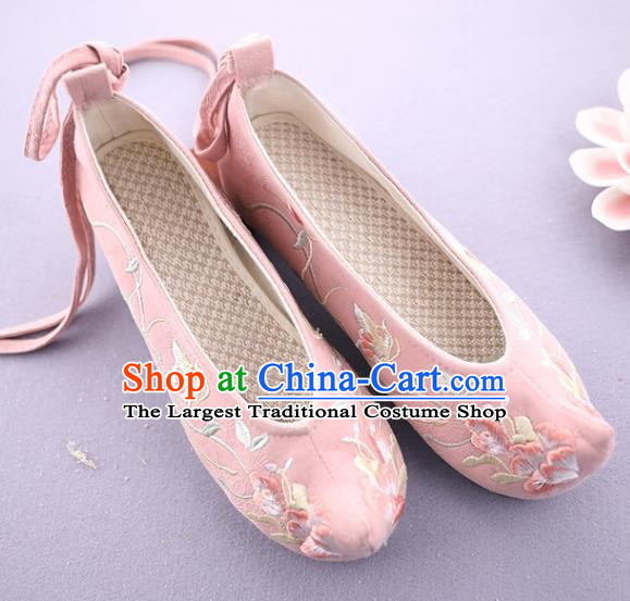 Traditional Chinese National Embroidered Pink Shoes Ancient Princess Cloth Shoes Handmade Hanfu Shoes for Women