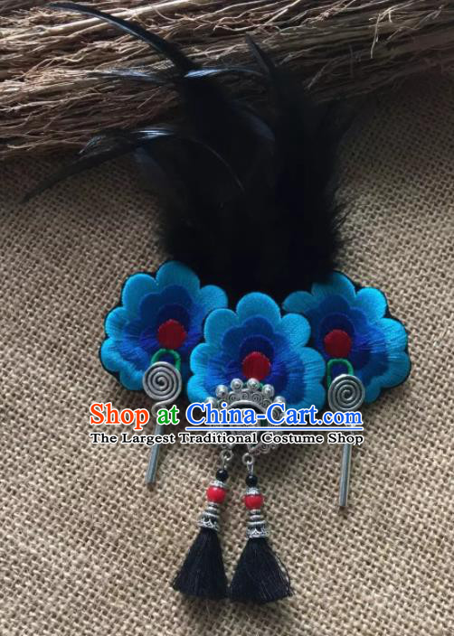 Chinese Traditional Ethnic Embroidered Brooch Accessories Nationality Black Feather Breastpin for Women