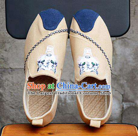 Traditional Chinese Martial Arts Shoes Handmade Embroidered Beige Flax Shoes National Multi Layered Cloth Shoes for Men