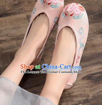 Traditional Chinese Embroidered Pink Shoes Handmade Cloth Shoes National Cloth Shoes for Women