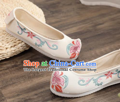 Traditional Chinese Embroidered White Shoes Handmade Cloth Shoes National Cloth Shoes for Women