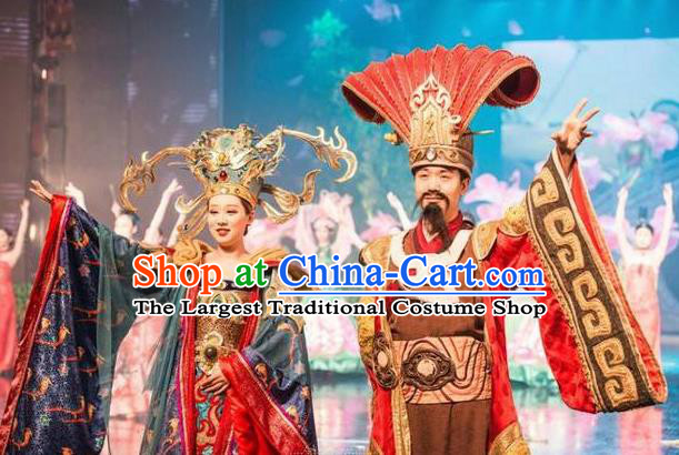 Chinese The Romantic Show of Songcheng Emperor and Empress Stage Show Costumes for Women for Men