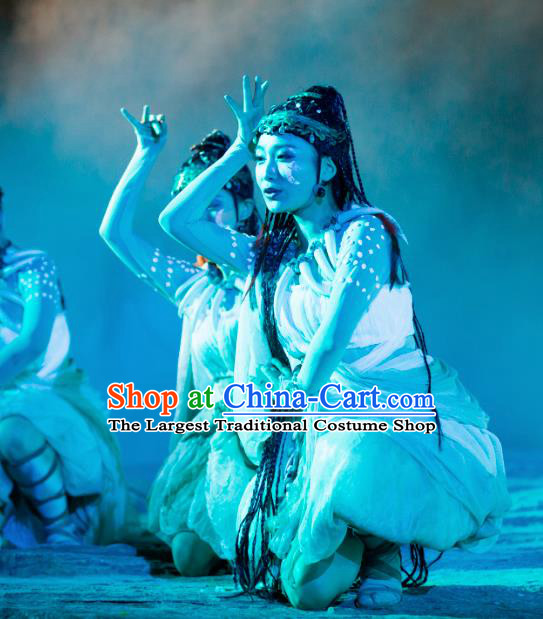 Chinese Chang E The Goddess of The Moon Dance Dress Stage Performance Costume and Headpiece for Women