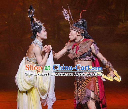 Chinese The Romantic Show of Mingyue Stage Show Dance Costumes for Women for Men