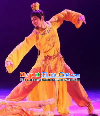 Chinese Back to Song Dynasty Emperor Imperial Robe Stage Performance Costume for Men