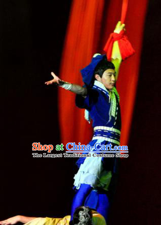 Chinese Picturesque Huizhou Ancient Swordsman Dance Clothing Stage Performance Costume for Men