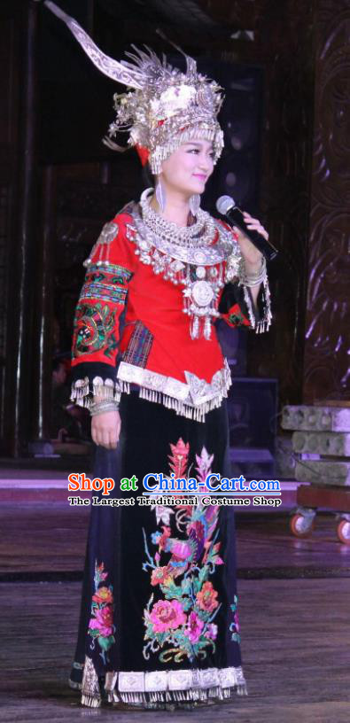 Chinese Charm Xiangxi Miao Nationality Folk Dance Black Dress Stage Performance Costume and Headpiece for Women