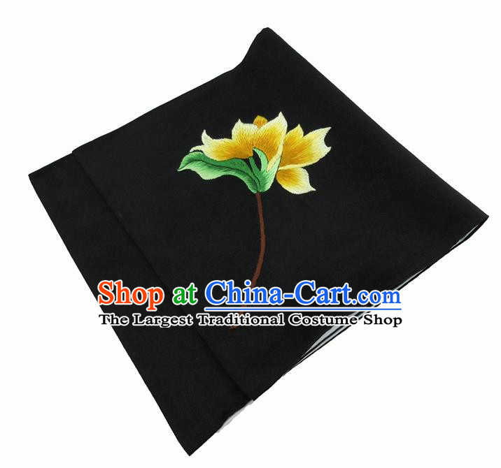 Chinese Traditional Handmade Embroidery Magnolia Black Silk Handkerchief Embroidered Hanky Suzhou Embroidery Noserag Craft