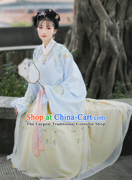 Traditional Chinese Ming Dynasty Embroidered Hanfu Dress Ancient Nobility Lady Replica Costume for Women