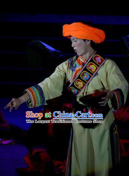 Phoenix Flying Qiang Dance Traditional Chinese Qiang Ethnic Minority Youth Dance Yellow Costumes and Headwear for Men