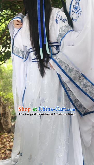 Chinese Cosplay Royal Princess Dress Ancient Female Swordsman Knight Costume for Women
