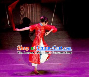 Chinese Female Embroider Folk Dance Fan Dance Red Dress Stage Performance Costume and Headpiece for Women