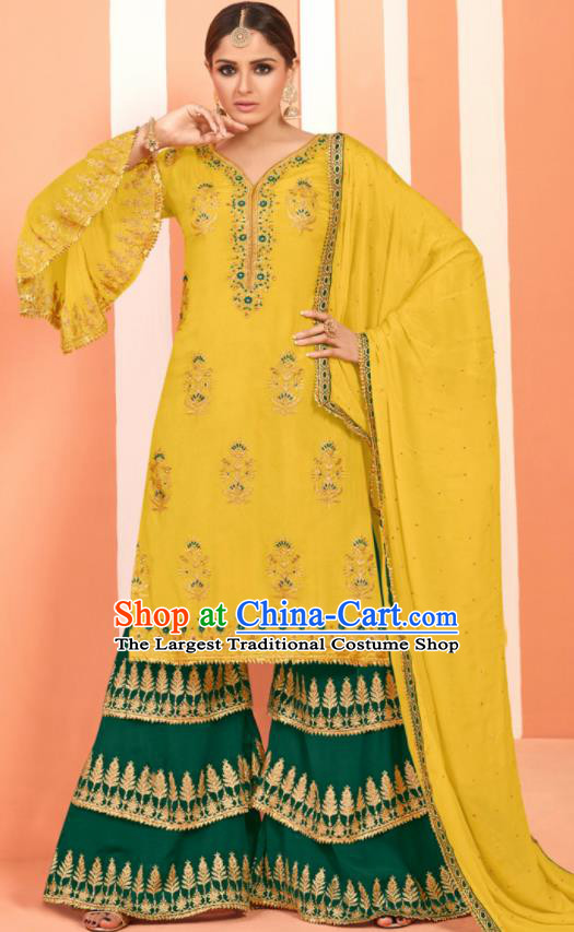 Asian Indian Embroidered Faux Georgette Yellow Blouse and Green Pants India Traditional Lehenga Choli Costumes Complete Set for Women