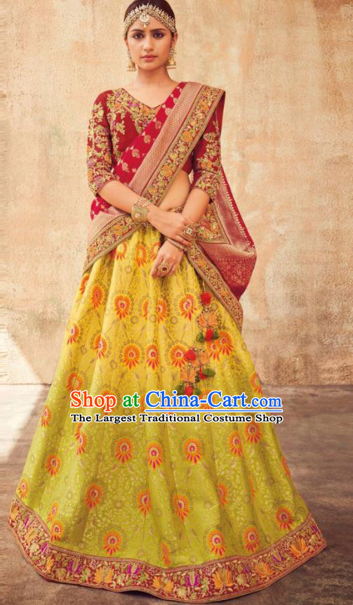 Indian Traditional Bollywood Lehenga Green Banarasi Silk Dress Asian India National Festival Costumes for Women
