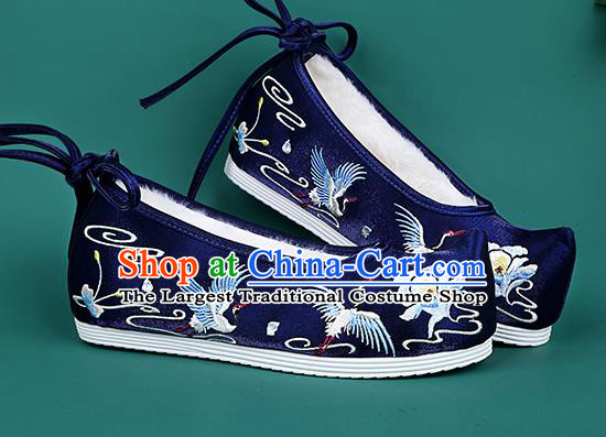 Chinese National Winter Embroidered Crane Royalblue Brushed Shoes Traditional Hanfu Shoes Princess Shoes Opera Shoes for Women