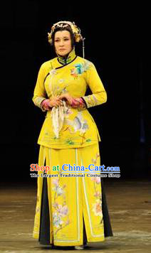 Chinese Unsurpassed Beauty Of A Generation Ancient Courtesan Yellow Dress Stage Performance Dance Costume and Headpiece for Women