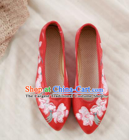 Traditional Chinese National Embroidery Peach Flowers Red Shoes Embroidered Shoes Hanfu Shoes for Women