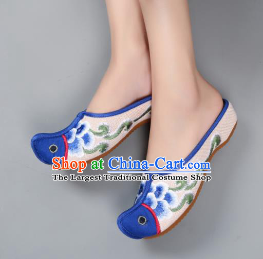 Traditional Chinese Fish Head Beige Shoes Embroidered Shoes Cloth Shoes for Women