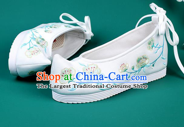 Chinese Traditional Embroidered Green Flowers Shoes Hanfu Shoes Princess Shoes for Women