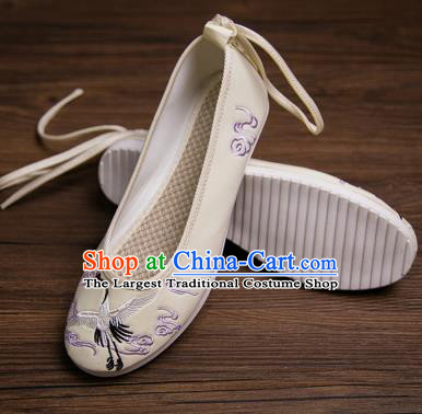 Traditional Chinese Handmade Hanfu Shoes Embroidered Crane Yellow Shoes Cloth Shoes for Women