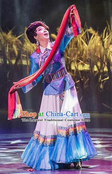 Walking Marriage Chinese Mosuo Minority Dance Dress Stage Performance Dance Costume and Headpiece for Women