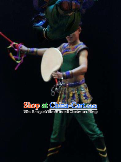 Manchu Tambourine Chinese Manchu Nationality Dance Green Clothing Stage Performance Dance Costume for Men