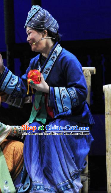 Drama Qian Yun Cliff Chinese Zhuang Nationality Old Female Blue Dress Stage Performance Costume and Headpiece for Women