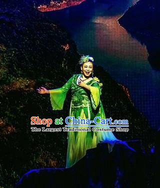 Hometown of Dragon Boat Tune Chinese Classical Dance Green Dress Stage Performance Dance Costume and Headpiece for Women