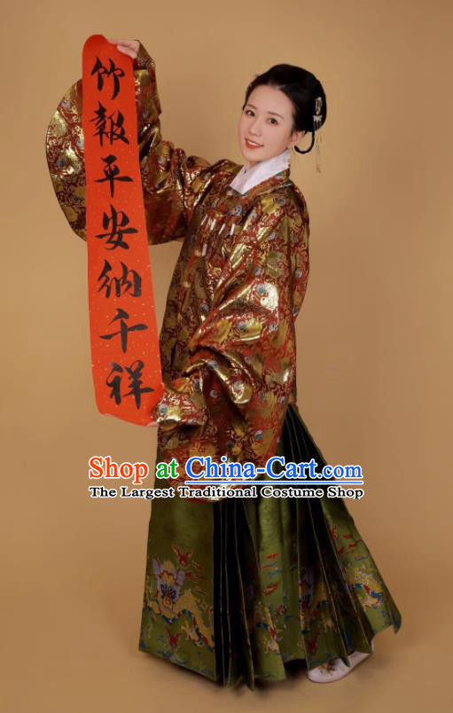 Traditional Chinese Ancient Ming Dynasty Dowager Historical Costume Blouse and Horse Face Skirt Complete Set