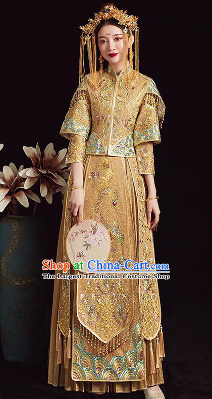 Chinese Traditional Bride Golden Xiuhe Suit Ancient Wedding Embroidered Dress for Women