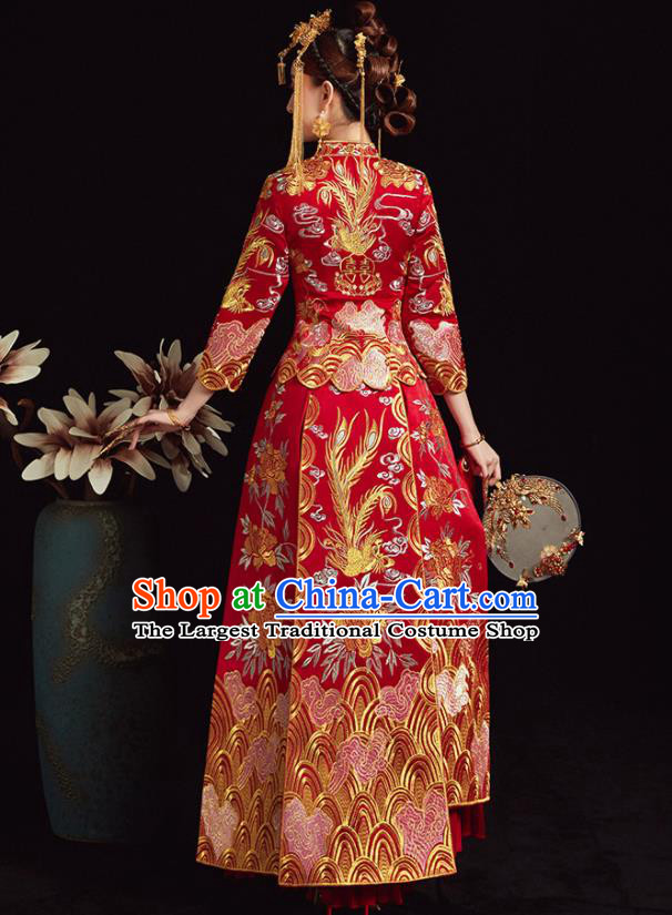 Chinese Traditional Bride Xiuhe Suit Ancient Wedding Embroidered Red Dress for Women