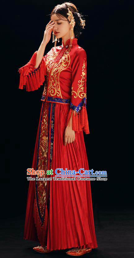 Chinese Traditional Bride Costume Xiuhe Suit Ancient Wedding Red Embroidered Butterfly Dress for Women