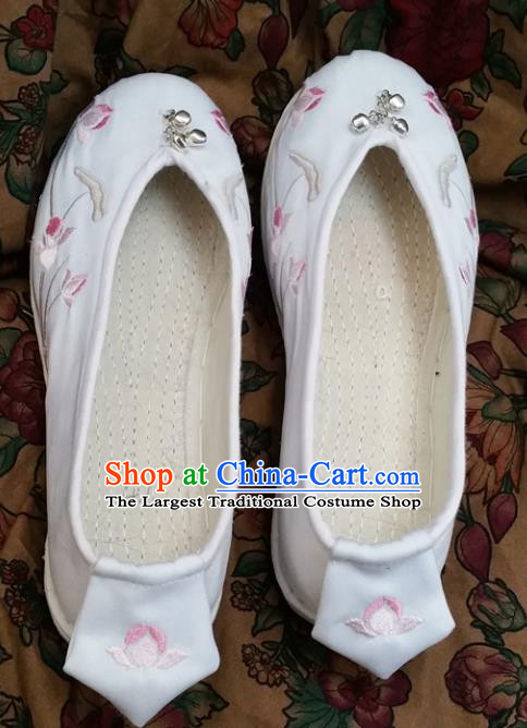 Chinese Ancient Princess Whites Traditional Cloth Shoes Hanfu Shoes Embroidered Shoes for Women