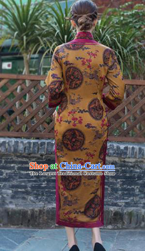 Chinese Traditional Tang Suit Golden Silk Qipao Dress National Costume Cheongsam for Women