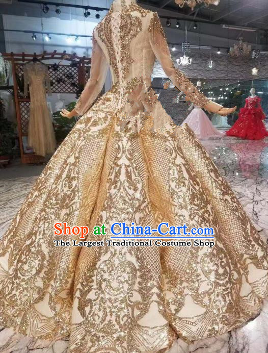 Chinese Traditional Chorus Opening Dance Golden Dress Modern Dance Stage Performance Costume for Women