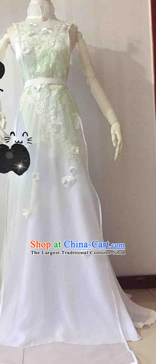 Traditional Chinese Modern Fancywork Costume Embroidered White Full Dress for Women