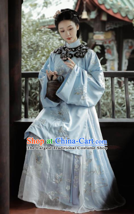 Chinese Traditional Ming Dynasty Young Mistress Hanfu Dress Ancient Palace Princess Embroidered Historical Costume for Women