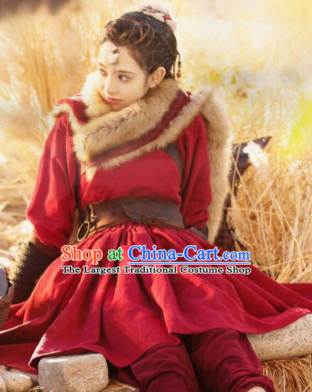 Chinese Traditional Ancient Ethnic Princess Red Hanfu Dress Tang Dynasty Swordswoman Historical Costume and Headpiece for Women