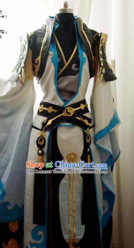 Traditional Chinese Cosplay Taoist Priest Clothing Ancient Swordsman Embroidered Costume for Men